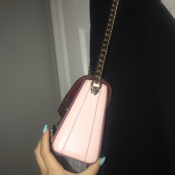 DOLCE AND GABBANA PURSE - Picture 6 of 8